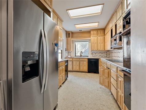 1809 Burton Hill Road Fort Worth TX 76107