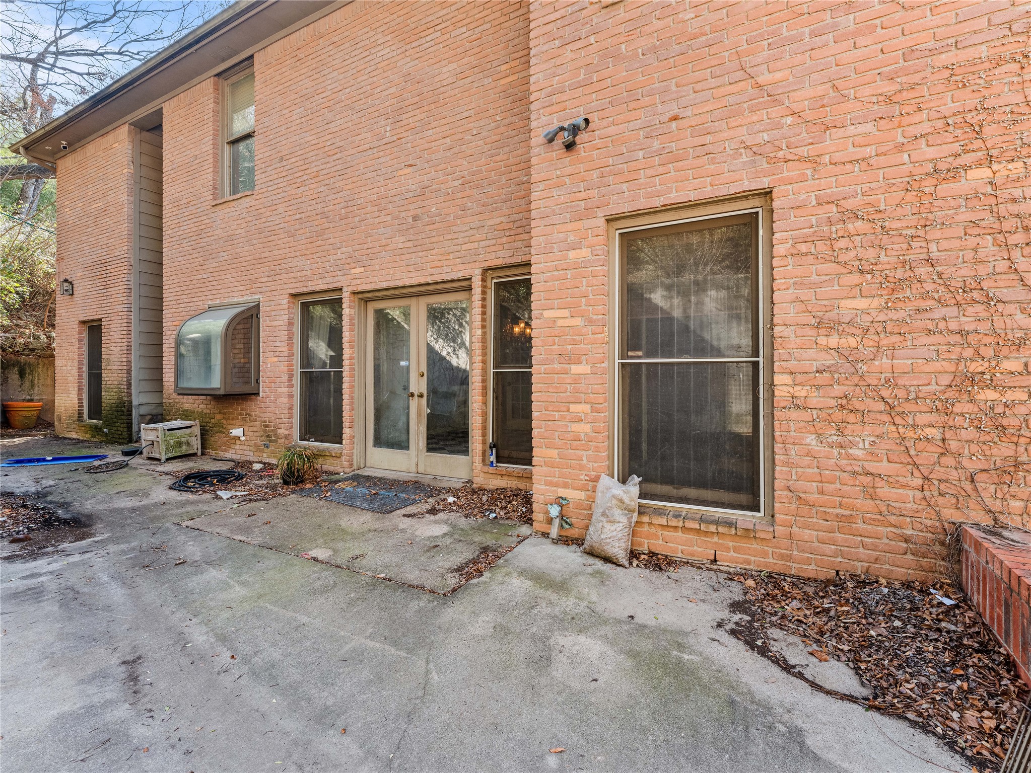 1809 Burton Hill Road Fort Worth TX 76107