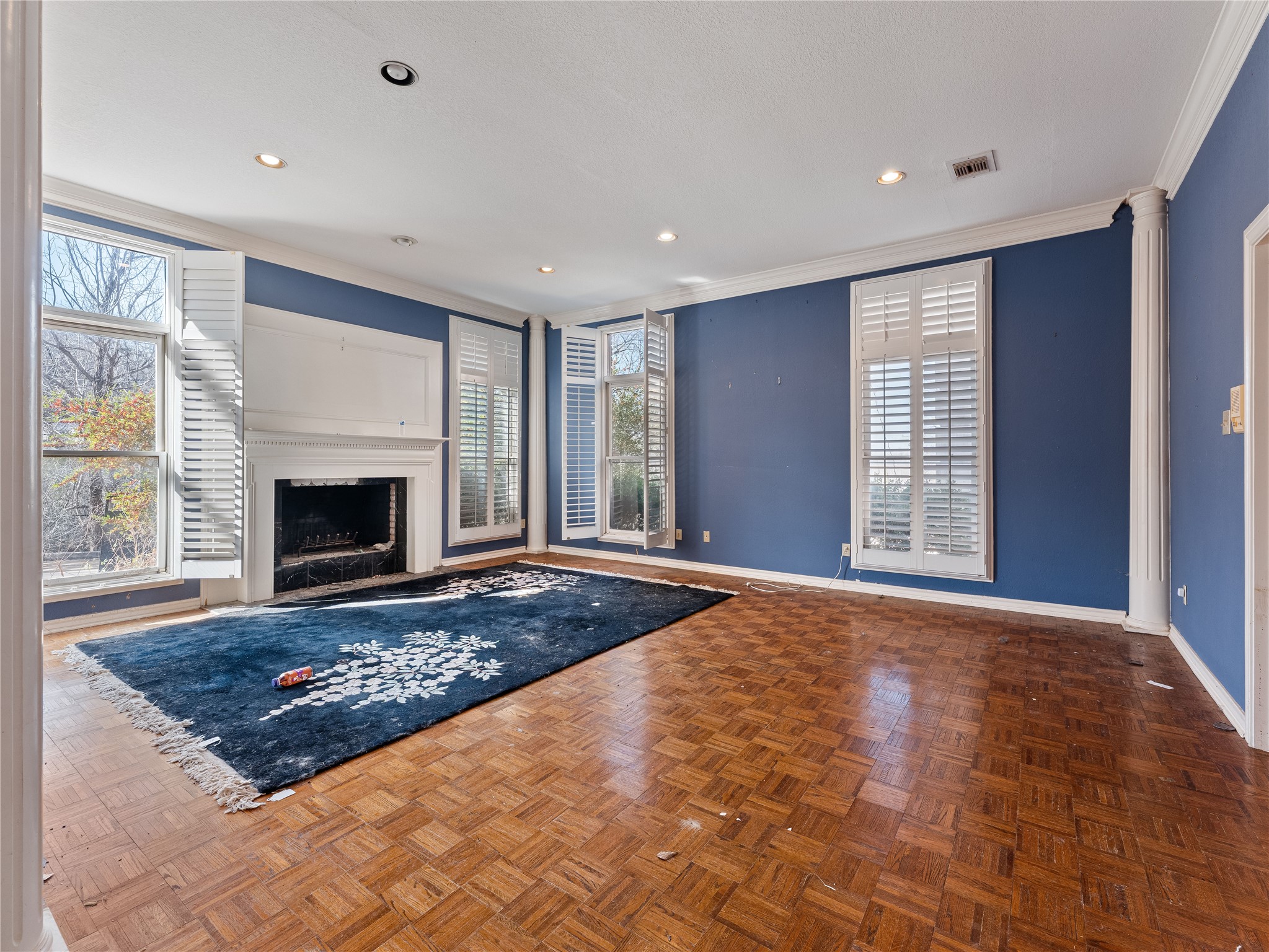 1809 Burton Hill Road Fort Worth TX 76107