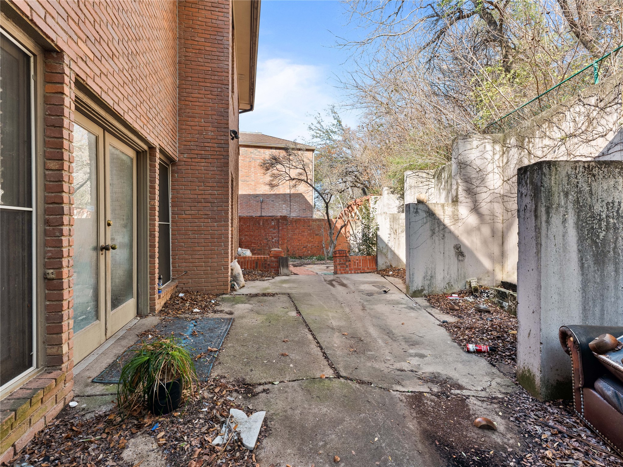 1809 Burton Hill Road Fort Worth TX 76107