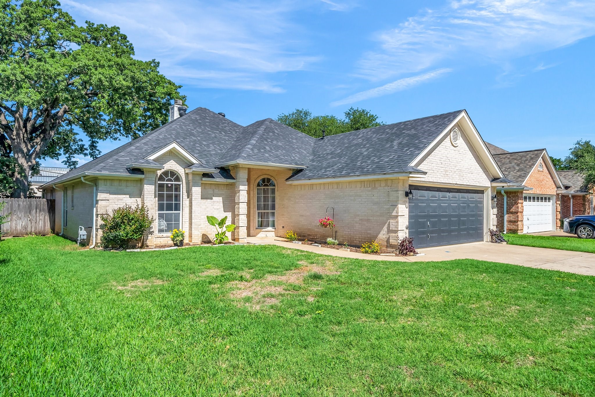 318 Cecile Court Arlington TX 76013