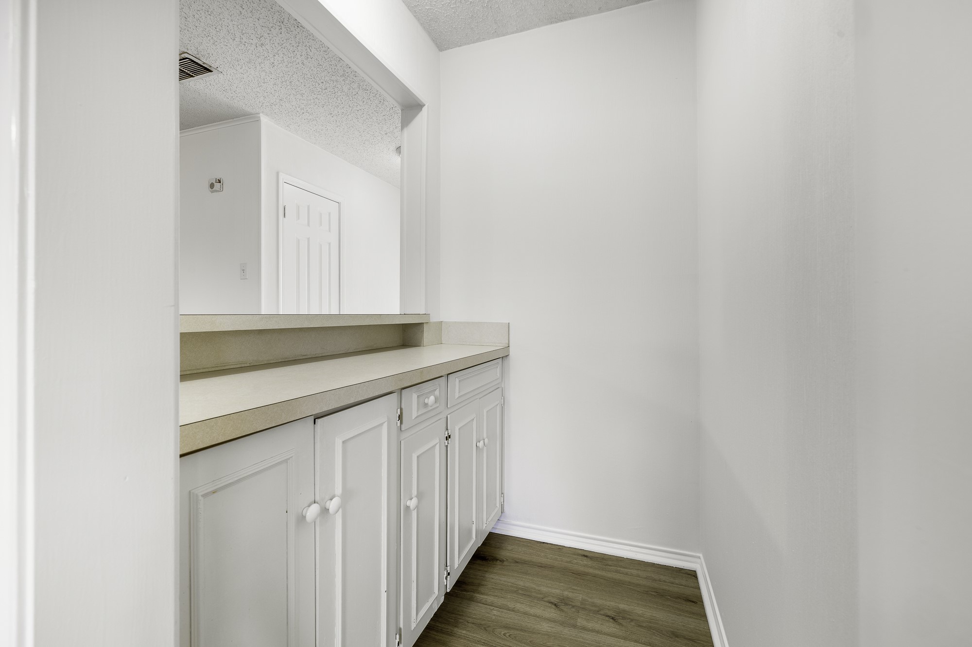 304 Tahiti Drive Granbury TX 76048