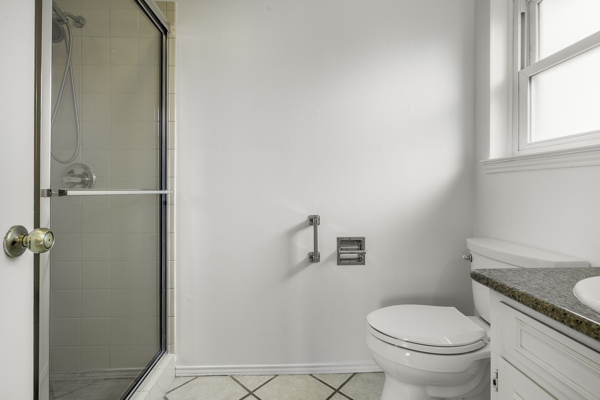 304 Tahiti Drive Granbury TX 76048