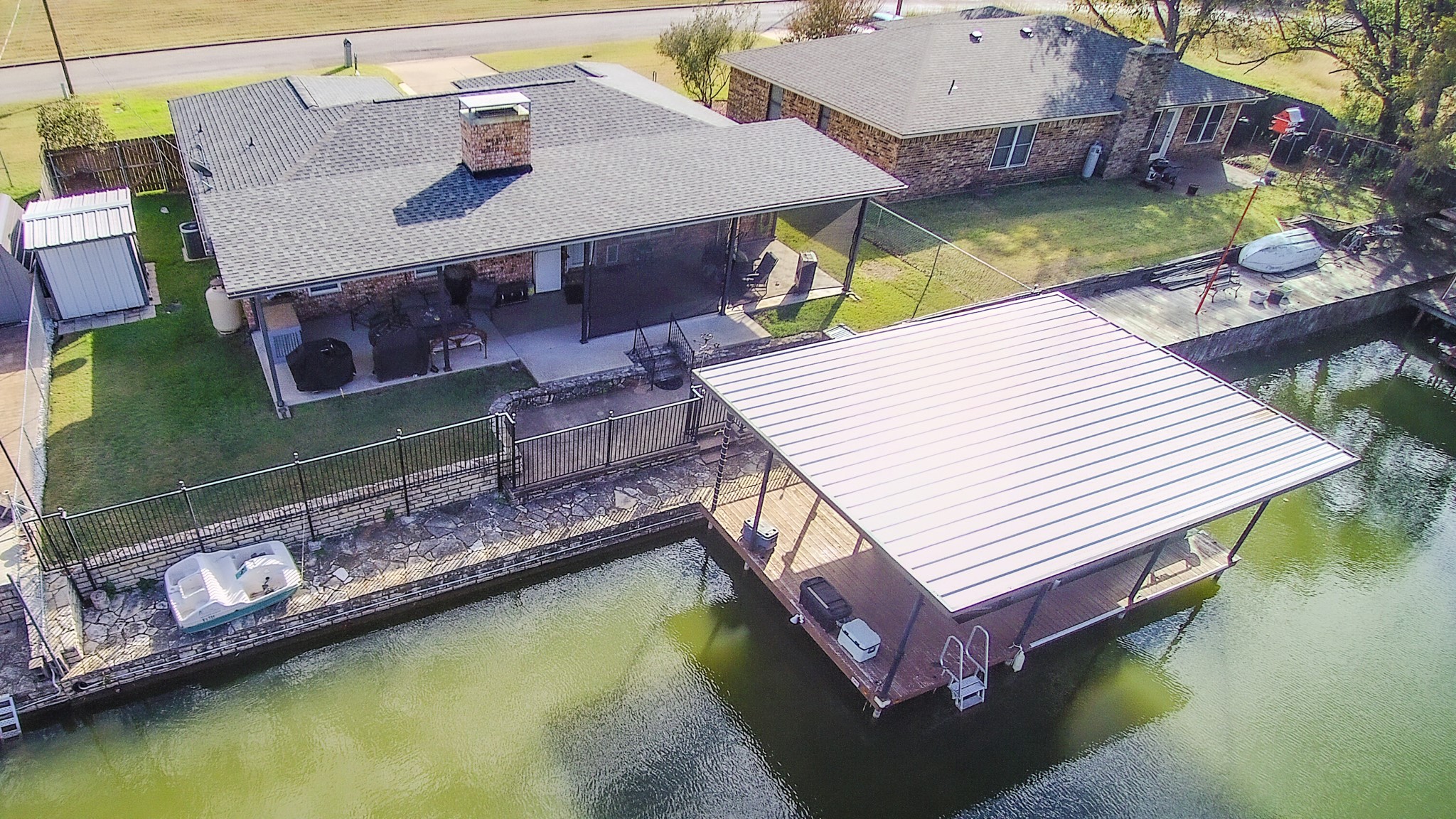 304 Tahiti Drive Granbury TX 76048