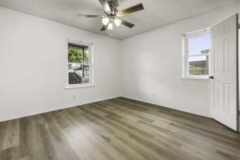 304 Tahiti Drive Granbury TX 76048