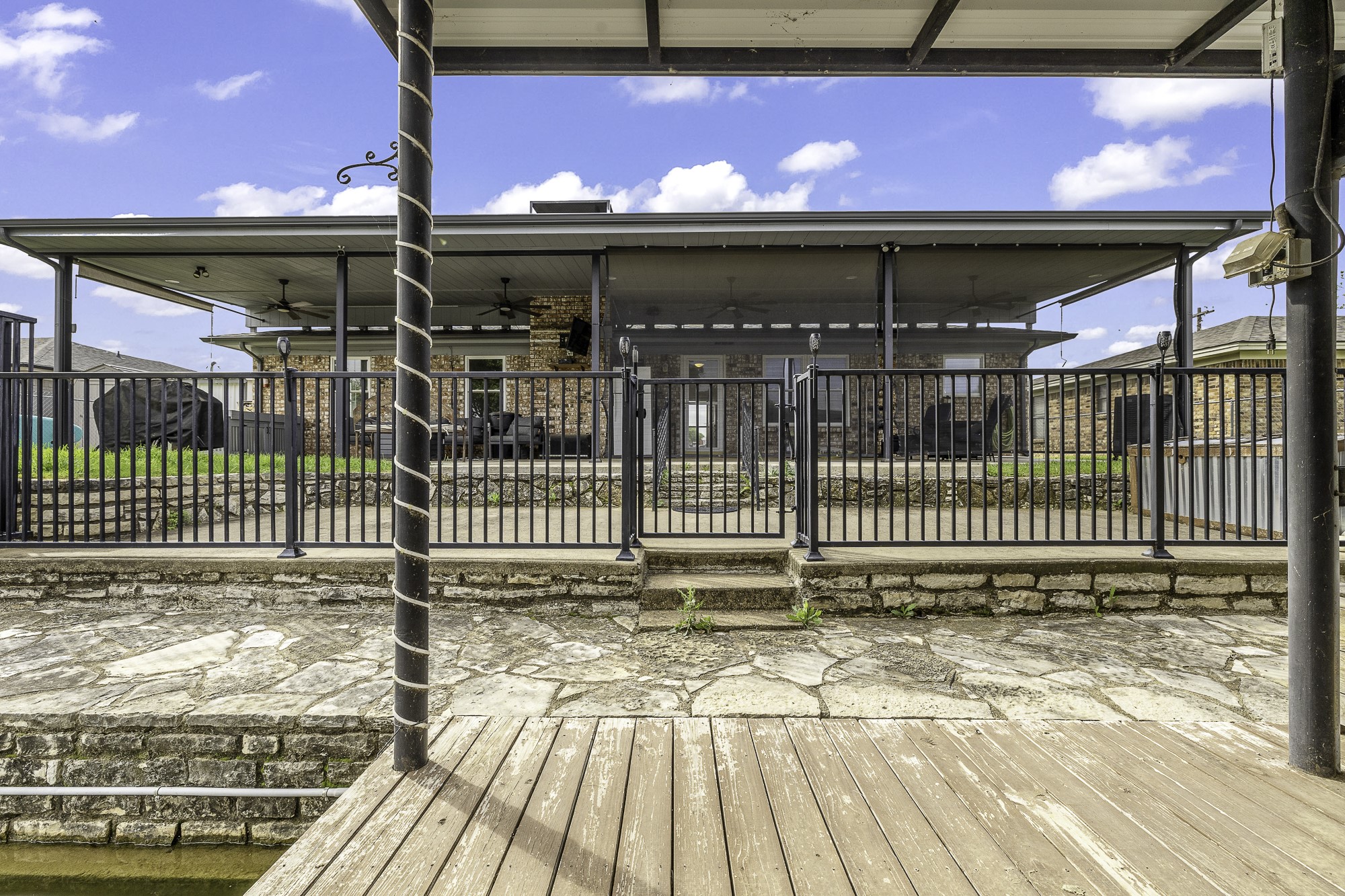 304 Tahiti Drive Granbury TX 76048