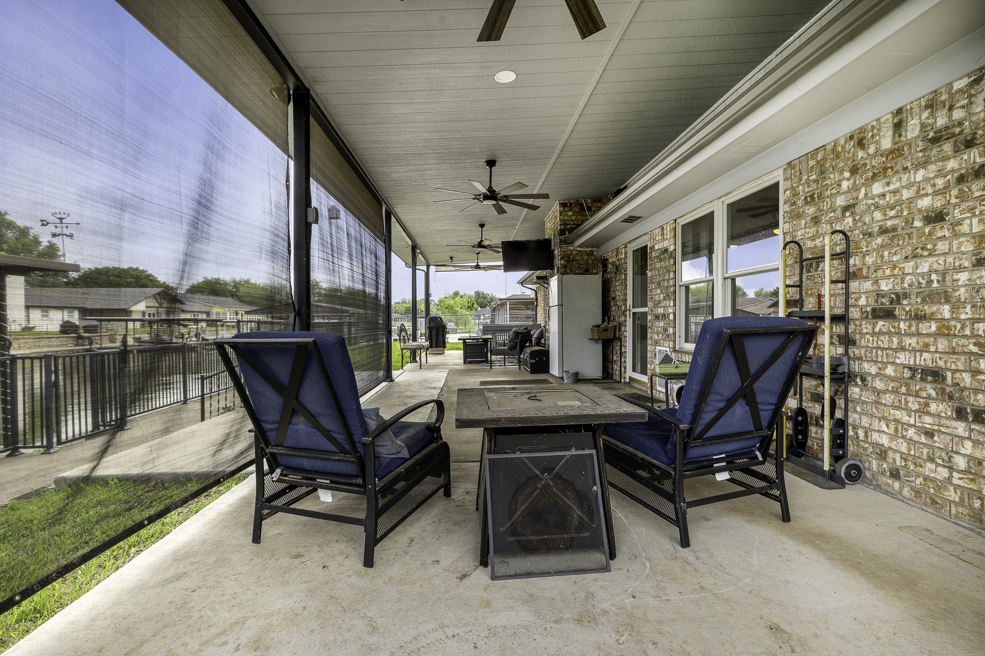 304 Tahiti Drive Granbury TX 76048