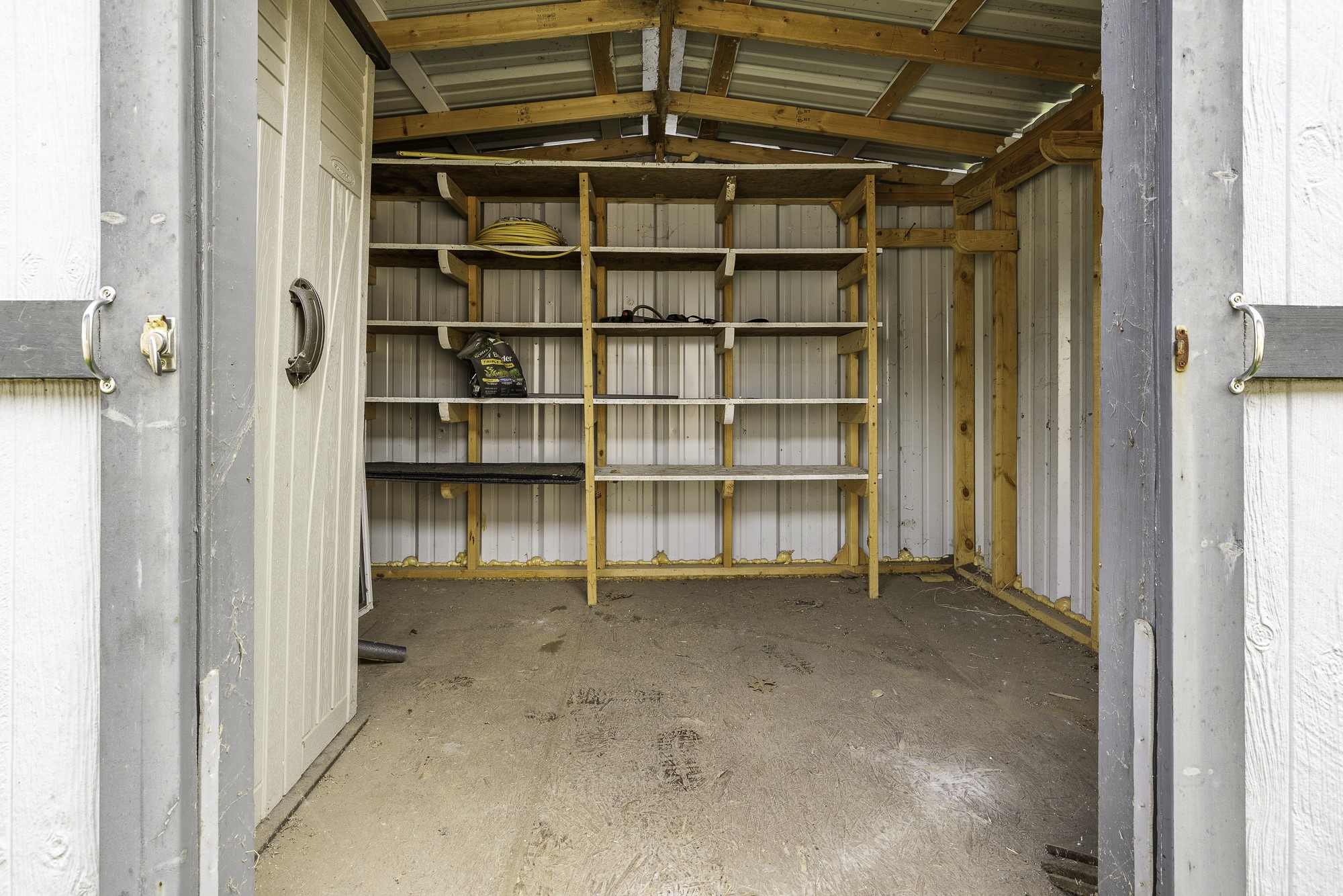 304 Tahiti Drive Granbury TX 76048