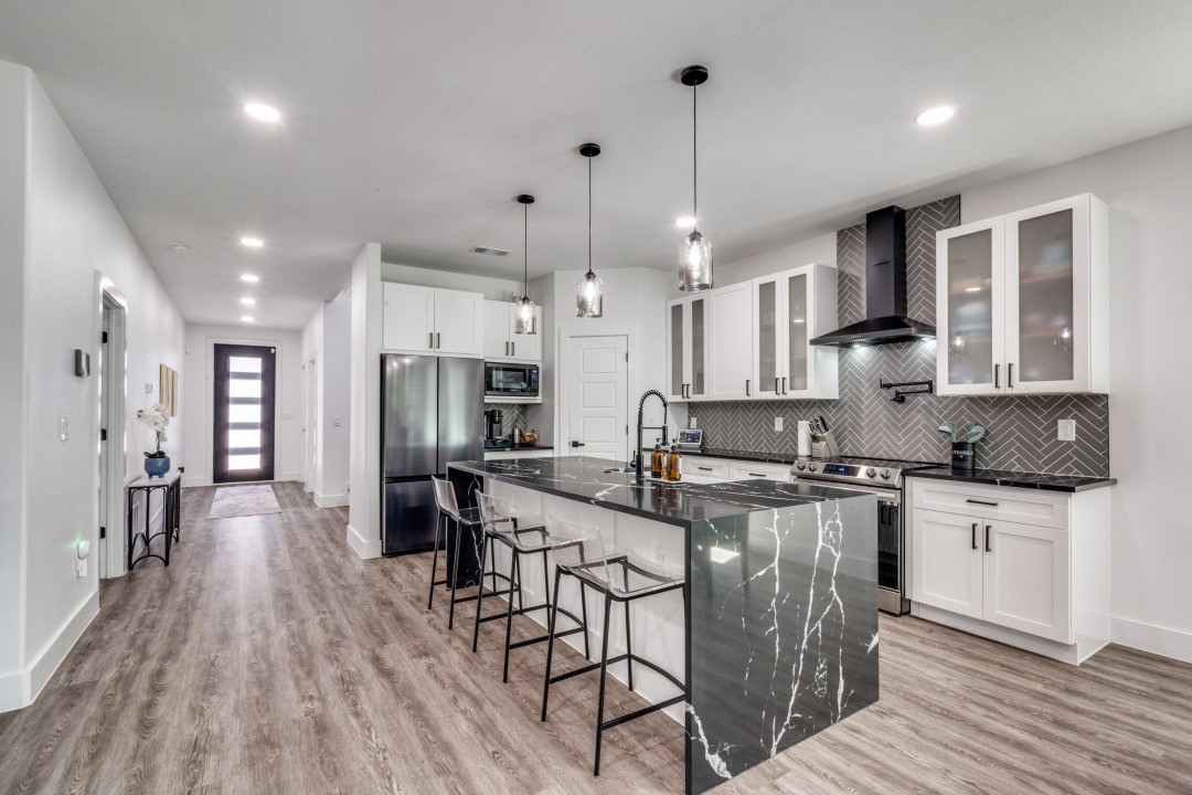 1514 Bickers Street Dallas TX 75212