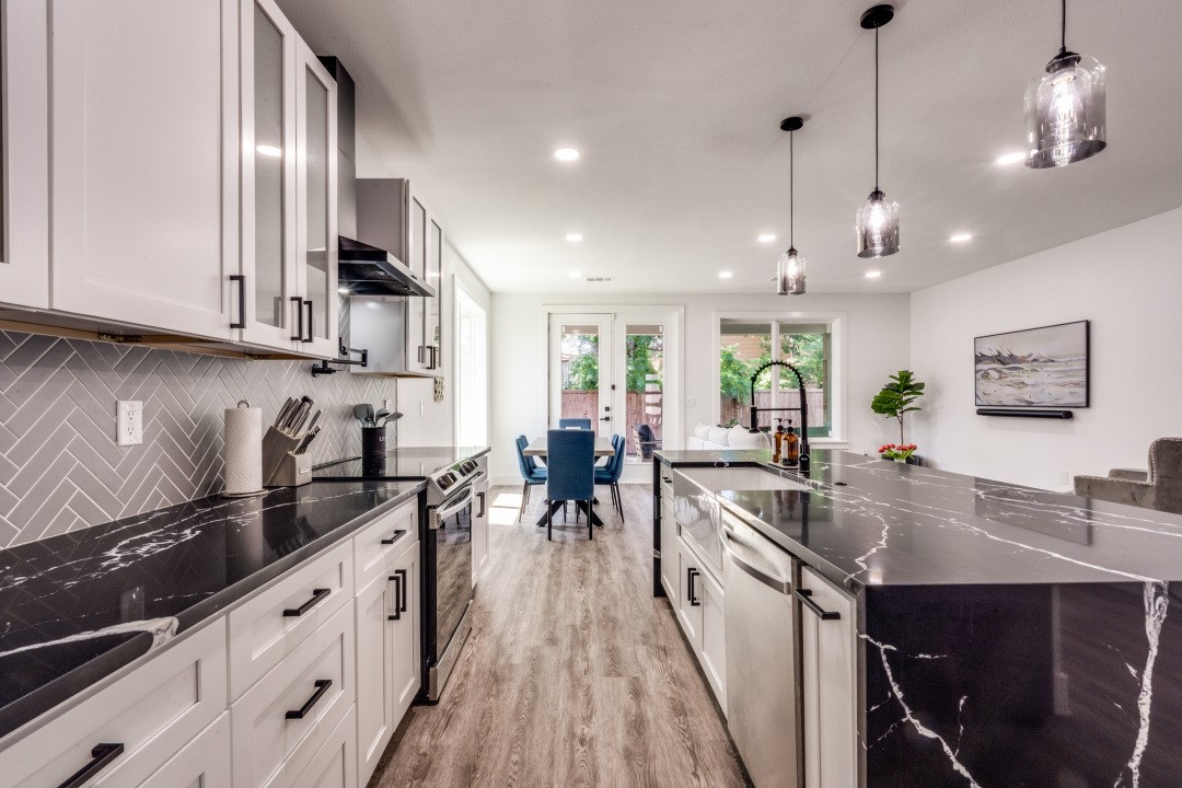 1514 Bickers Street Dallas TX 75212