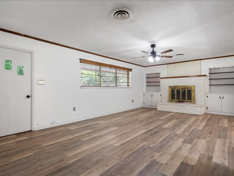 1016 N Saline Grand Saline TX 75140