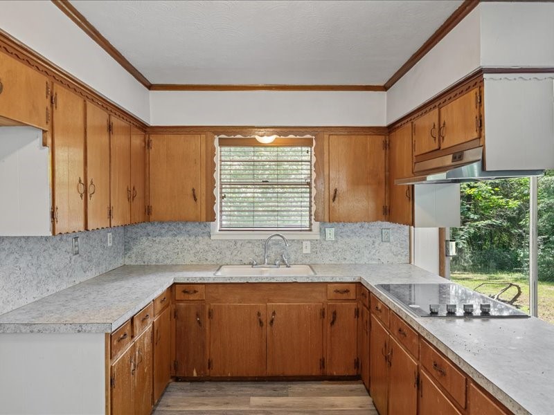 1016 N Saline Grand Saline TX 75140