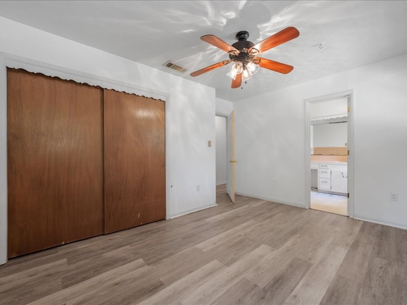 1016 N Saline Grand Saline TX 75140