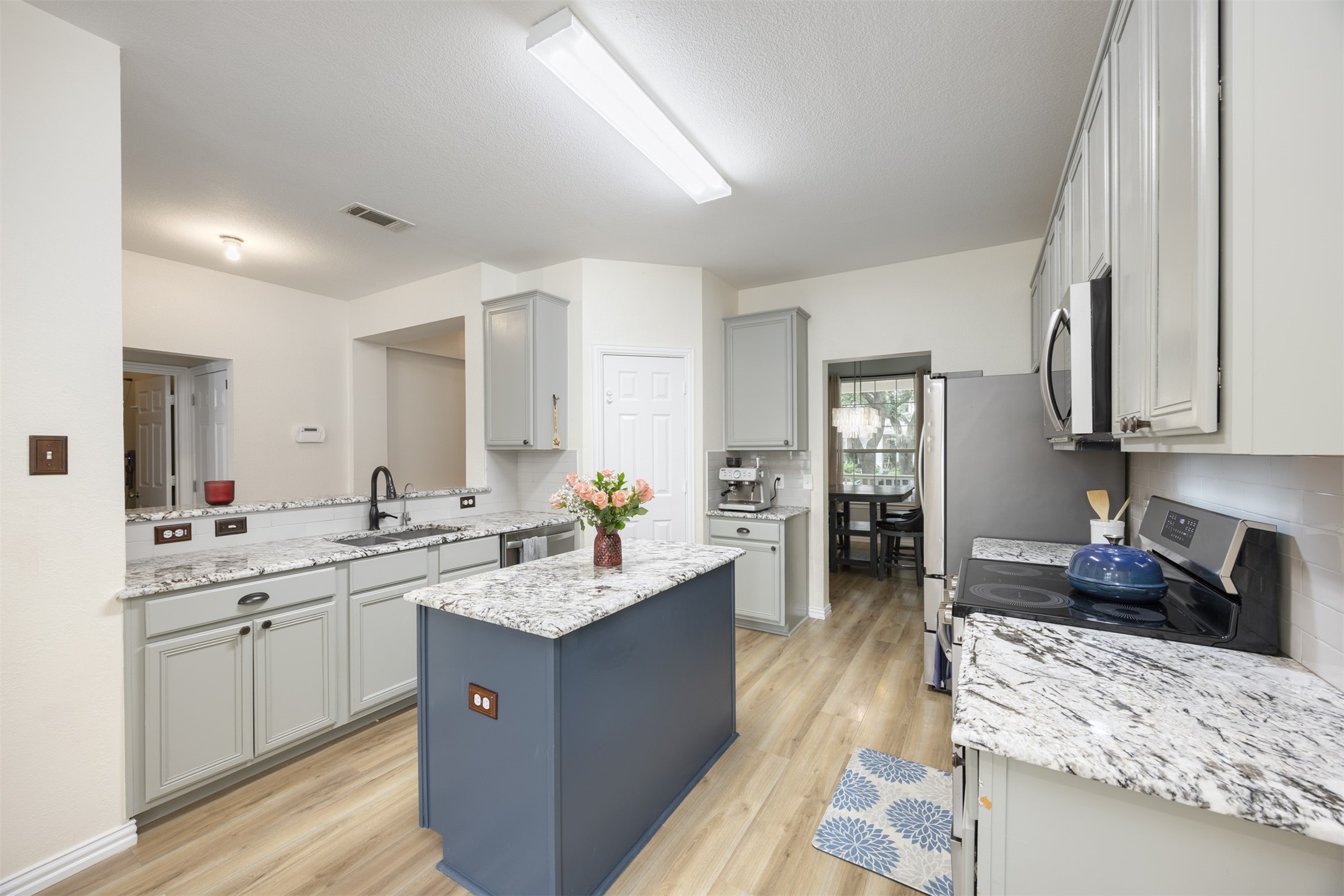 1516 Oakcrest Drive Providence Village TX 76227