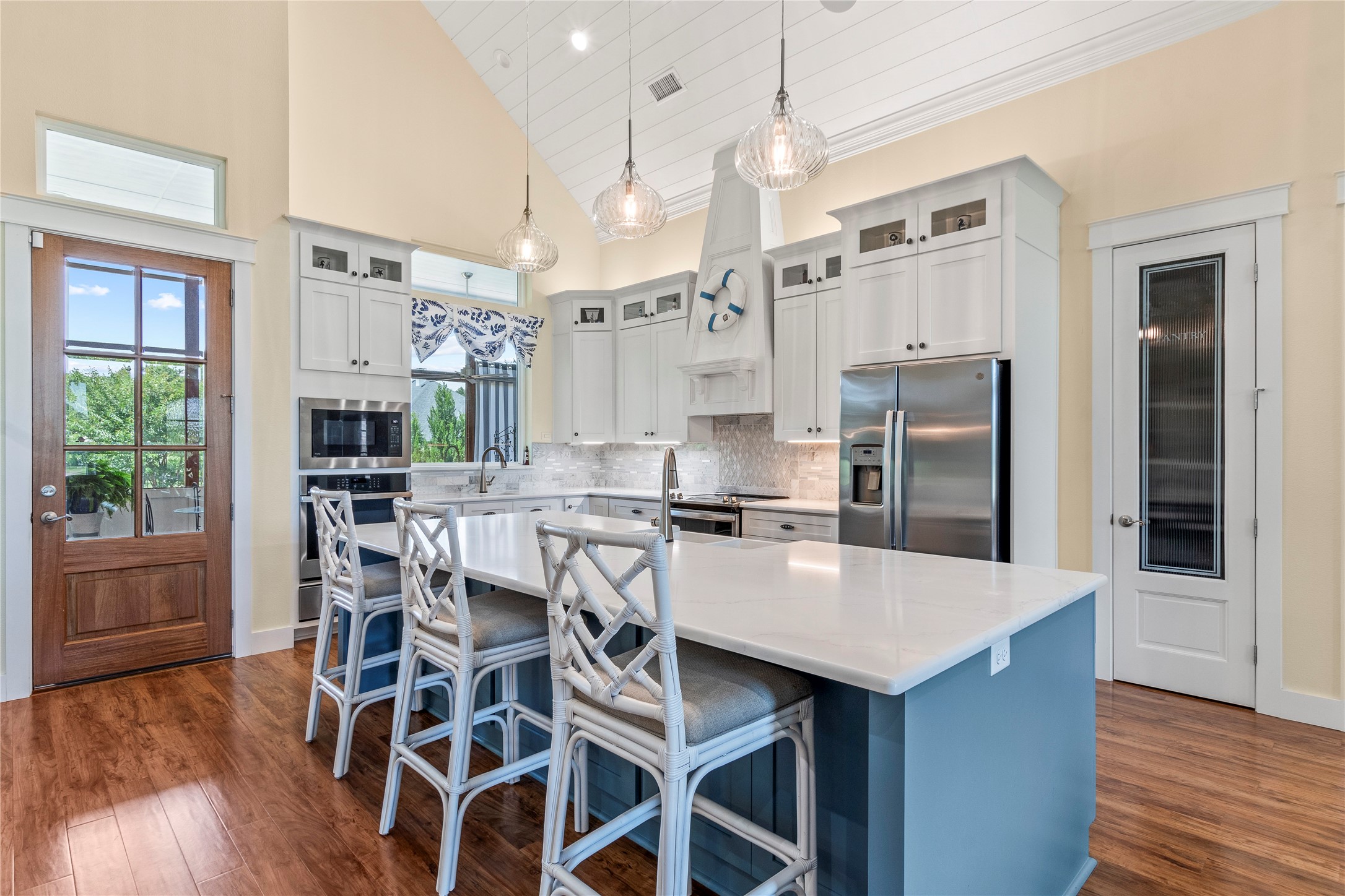 18076 Country Club Drive Kemp TX 75143