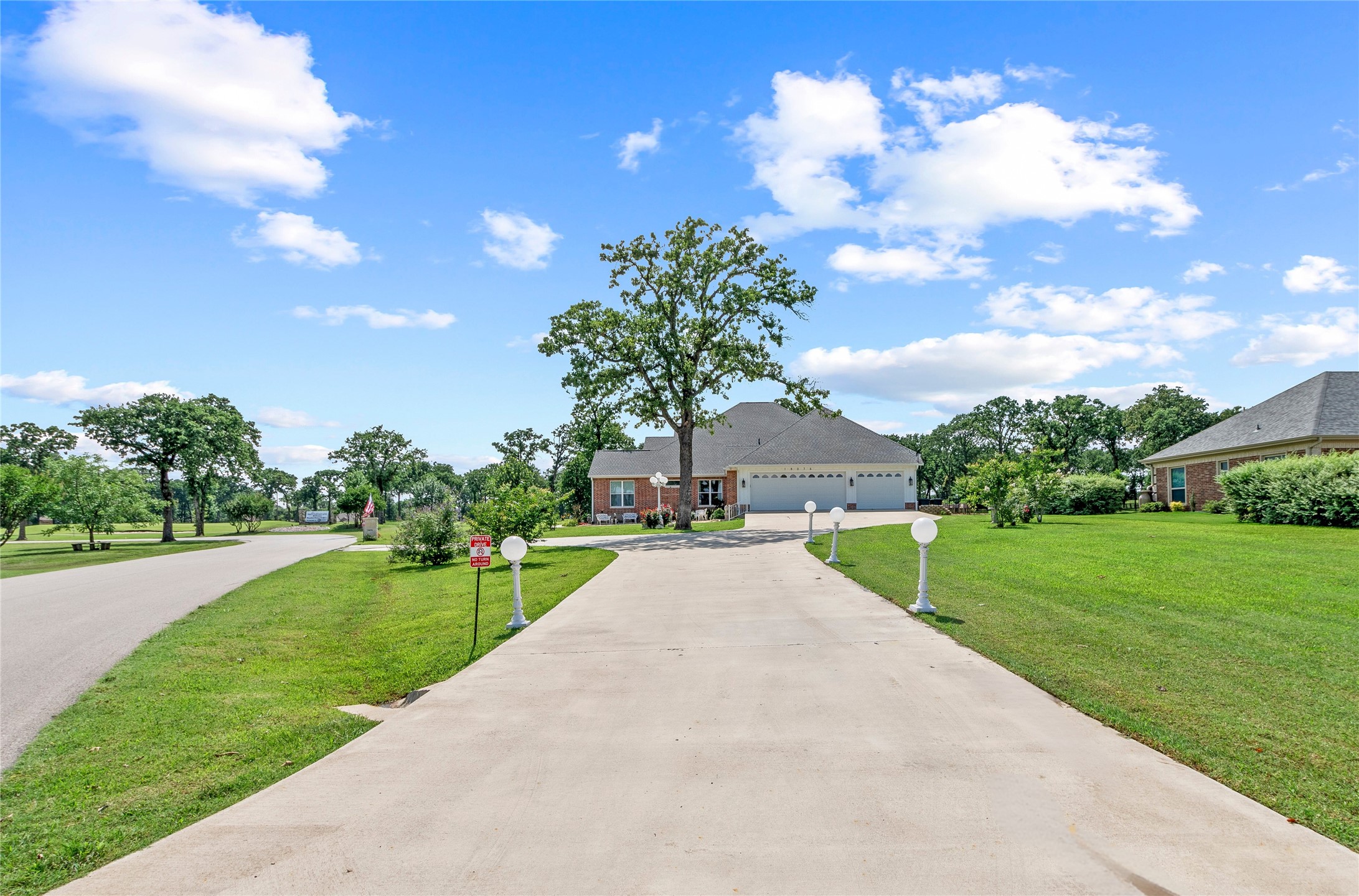 18076 Country Club Drive Kemp TX 75143