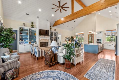 18076 Country Club Drive Kemp TX 75143
