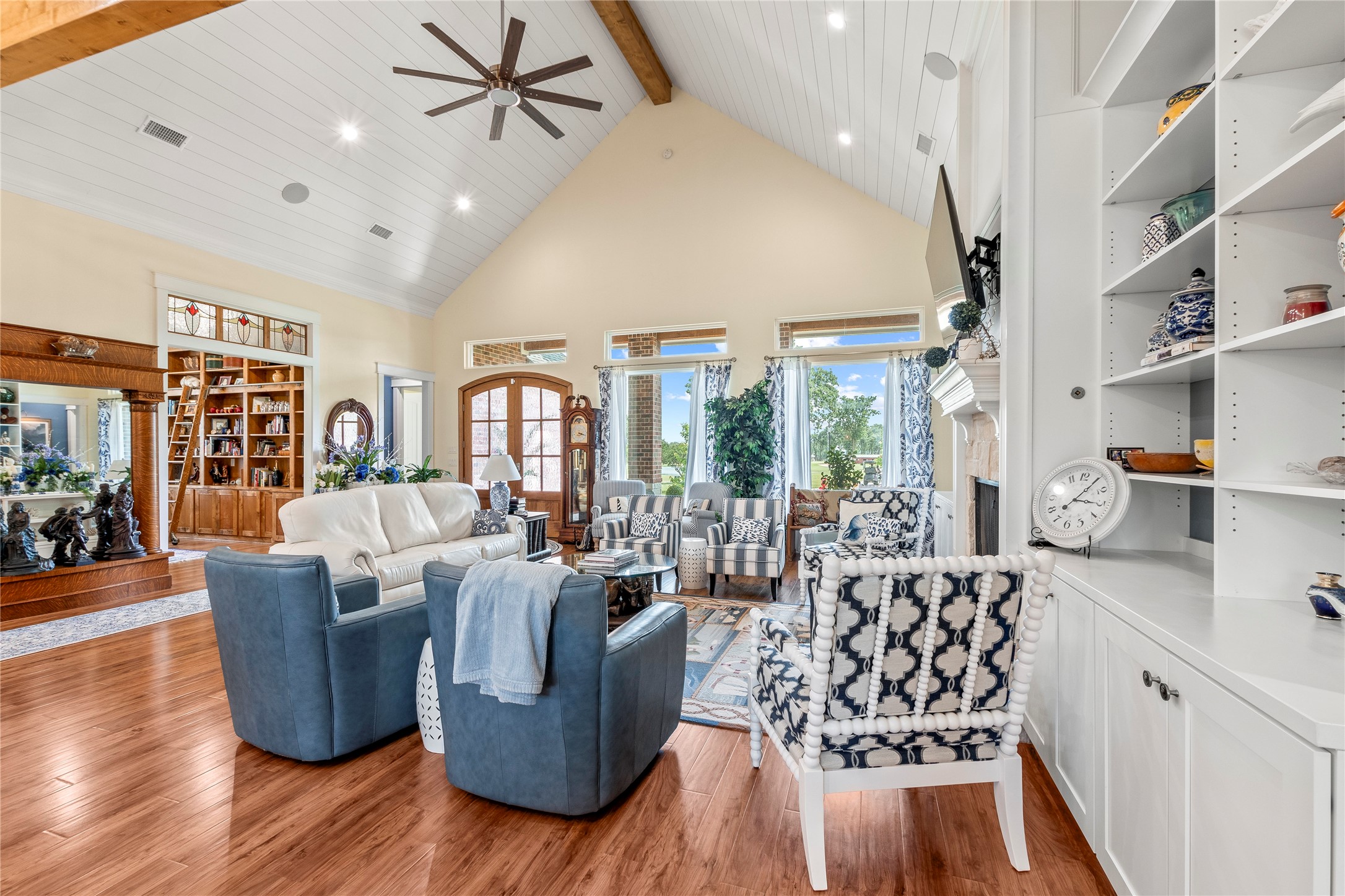 18076 Country Club Drive Kemp TX 75143