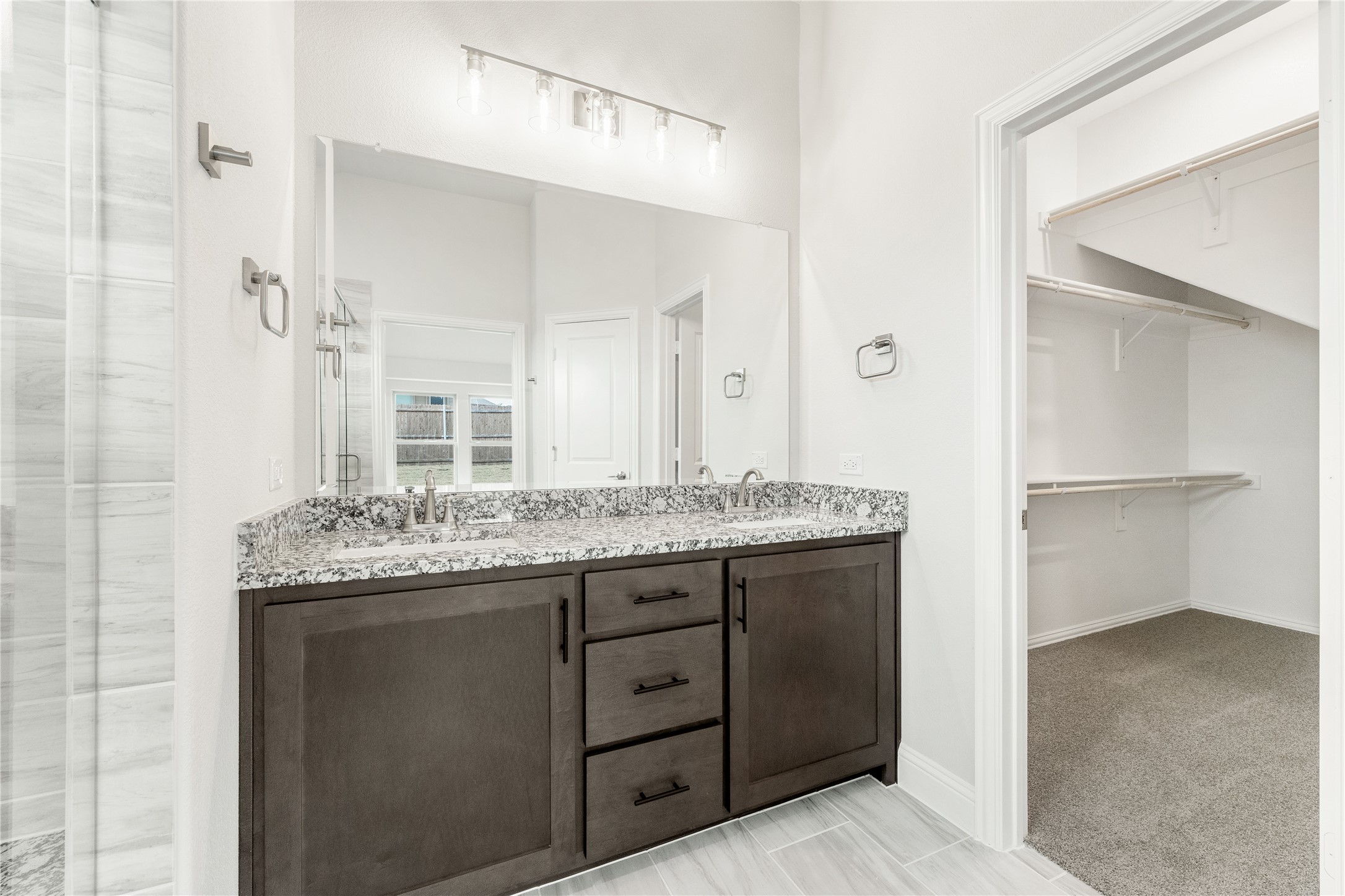 5 Grouse Circle Sanger TX 76266
