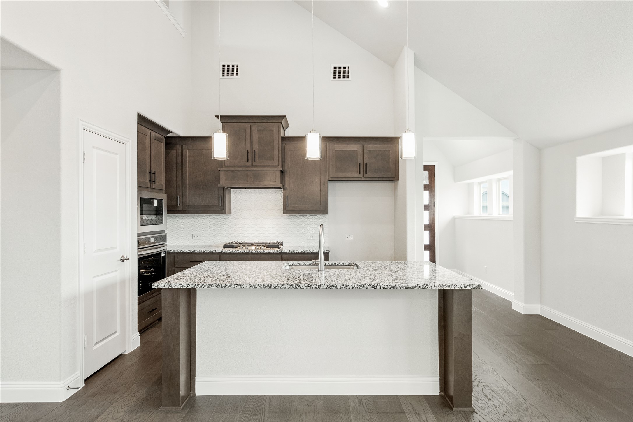 5 Grouse Circle Sanger TX 76266