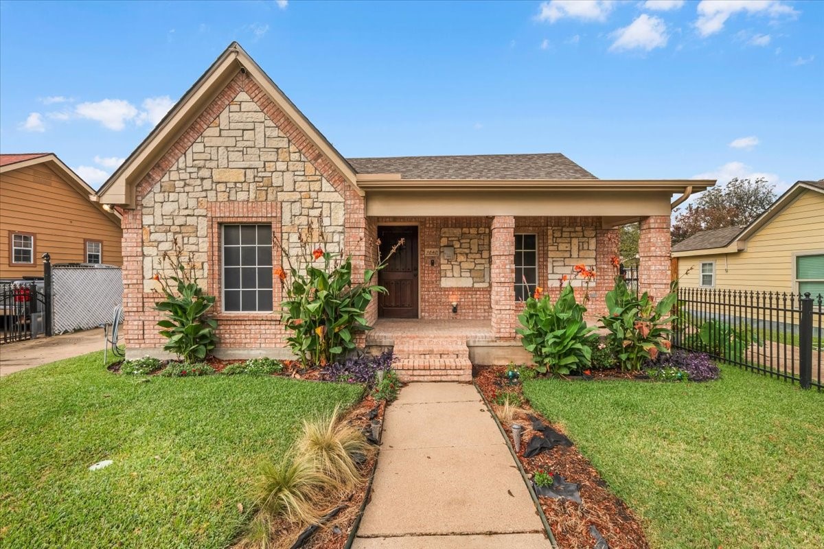 3640 6th Avenue Fort Worth TX 76110