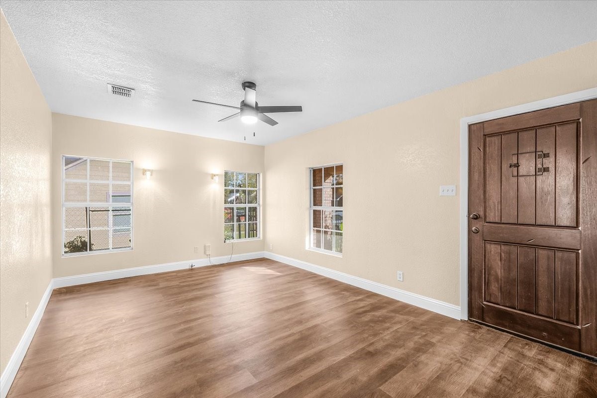 3640 6th Avenue Fort Worth TX 76110