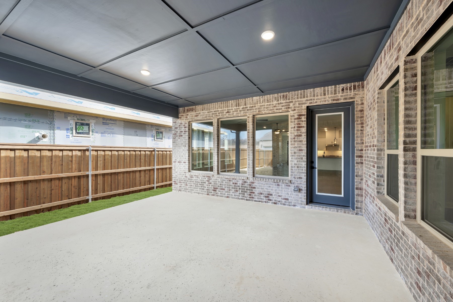 2075 Pine Grove Lane Arlington TX 76005