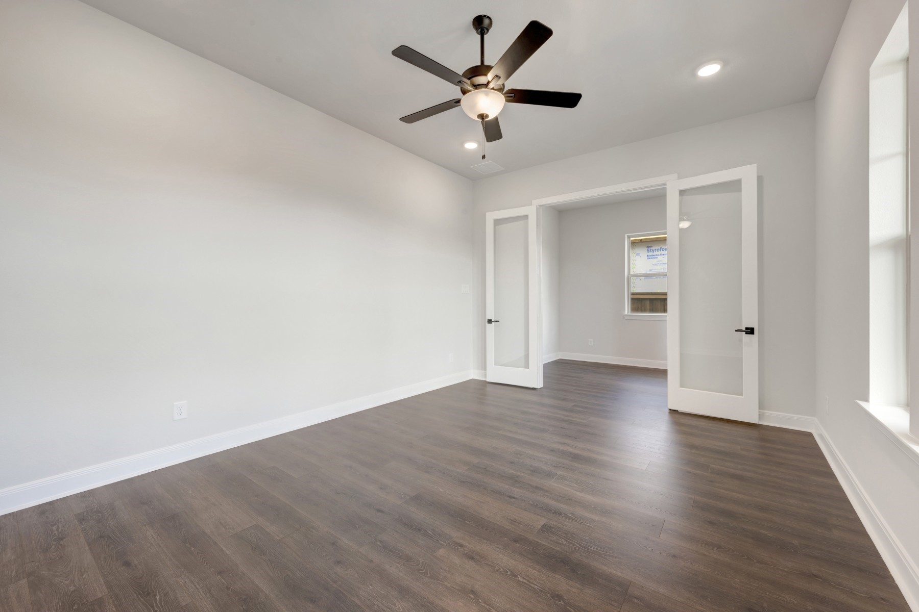 2075 Pine Grove Lane Arlington TX 76005