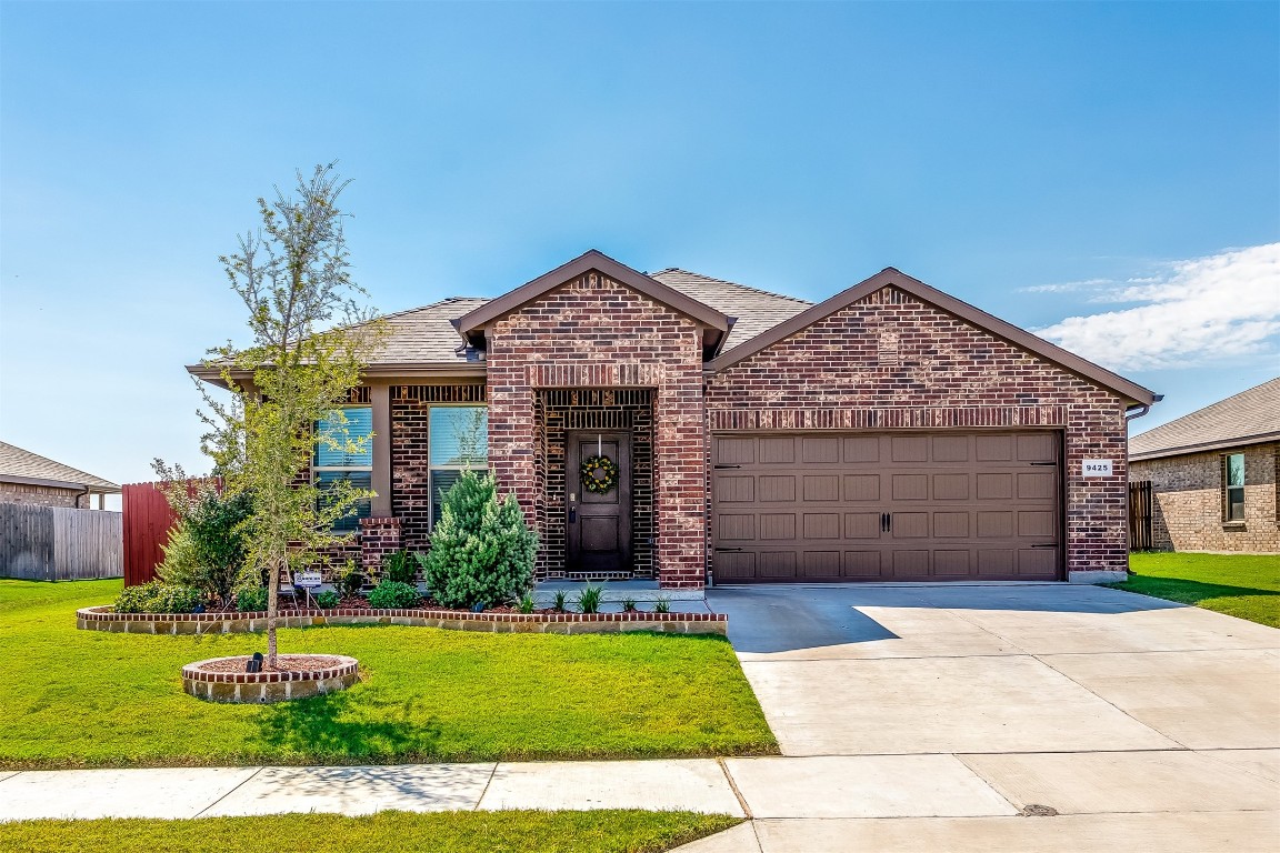 9425 Fox Hill Drive Fort Worth TX 76131