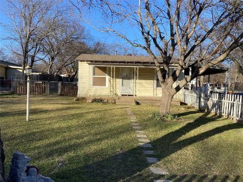 9712 Santa Monica Drive Fort Worth TX 76116