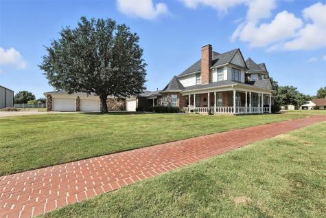 902 Booker Street Sulphur Springs TX 75482