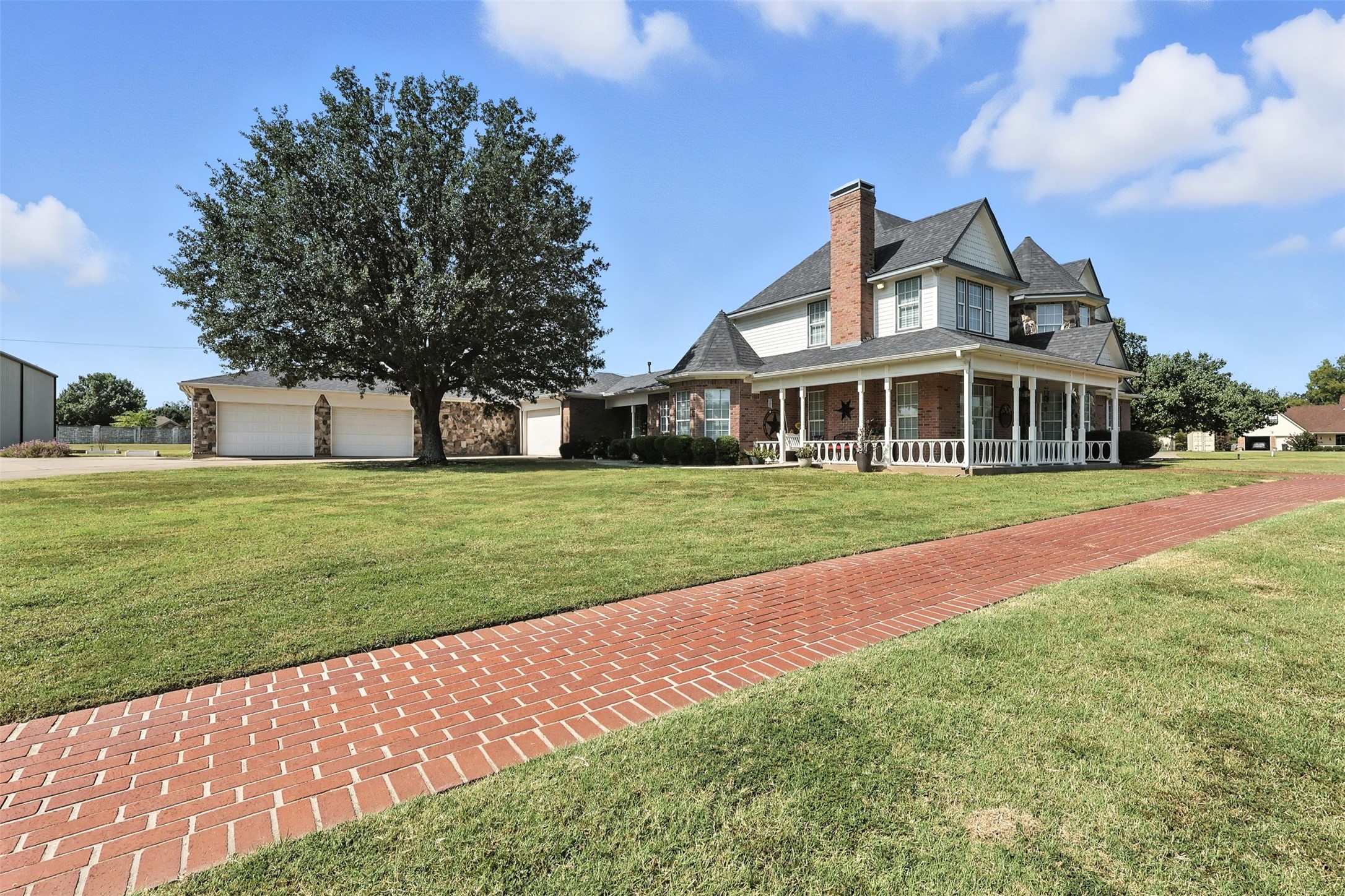 902 Booker Street Sulphur Springs TX 75482