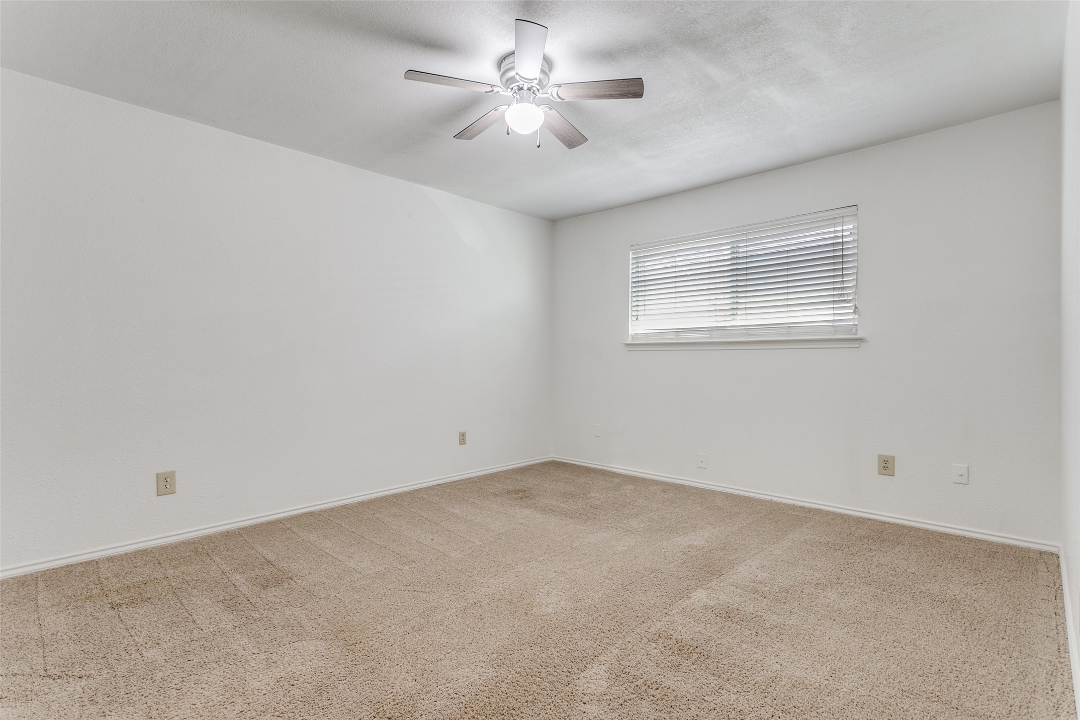 2121 Stone Moss Lane Grapevine TX 76051