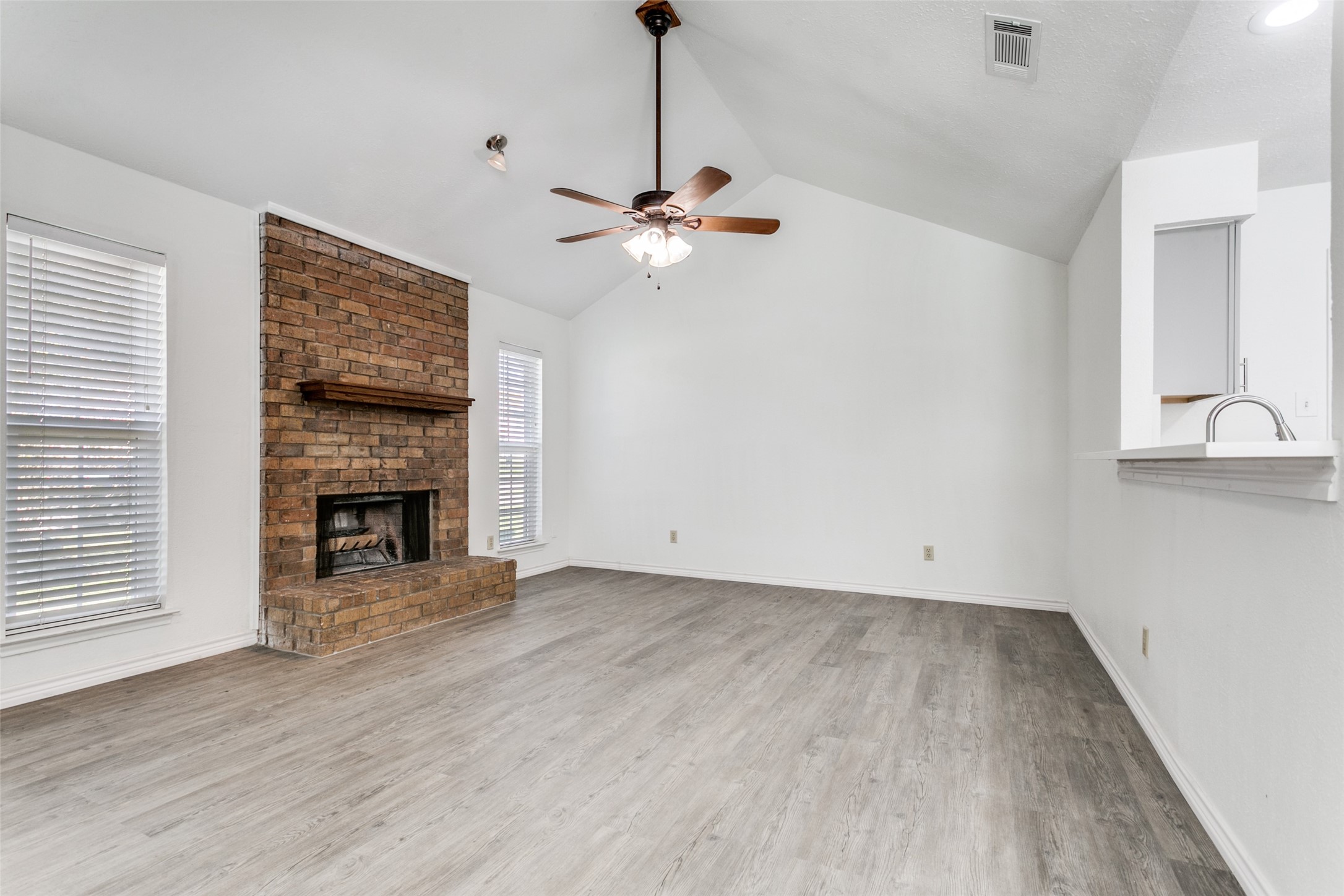 2121 Stone Moss Lane Grapevine TX 76051