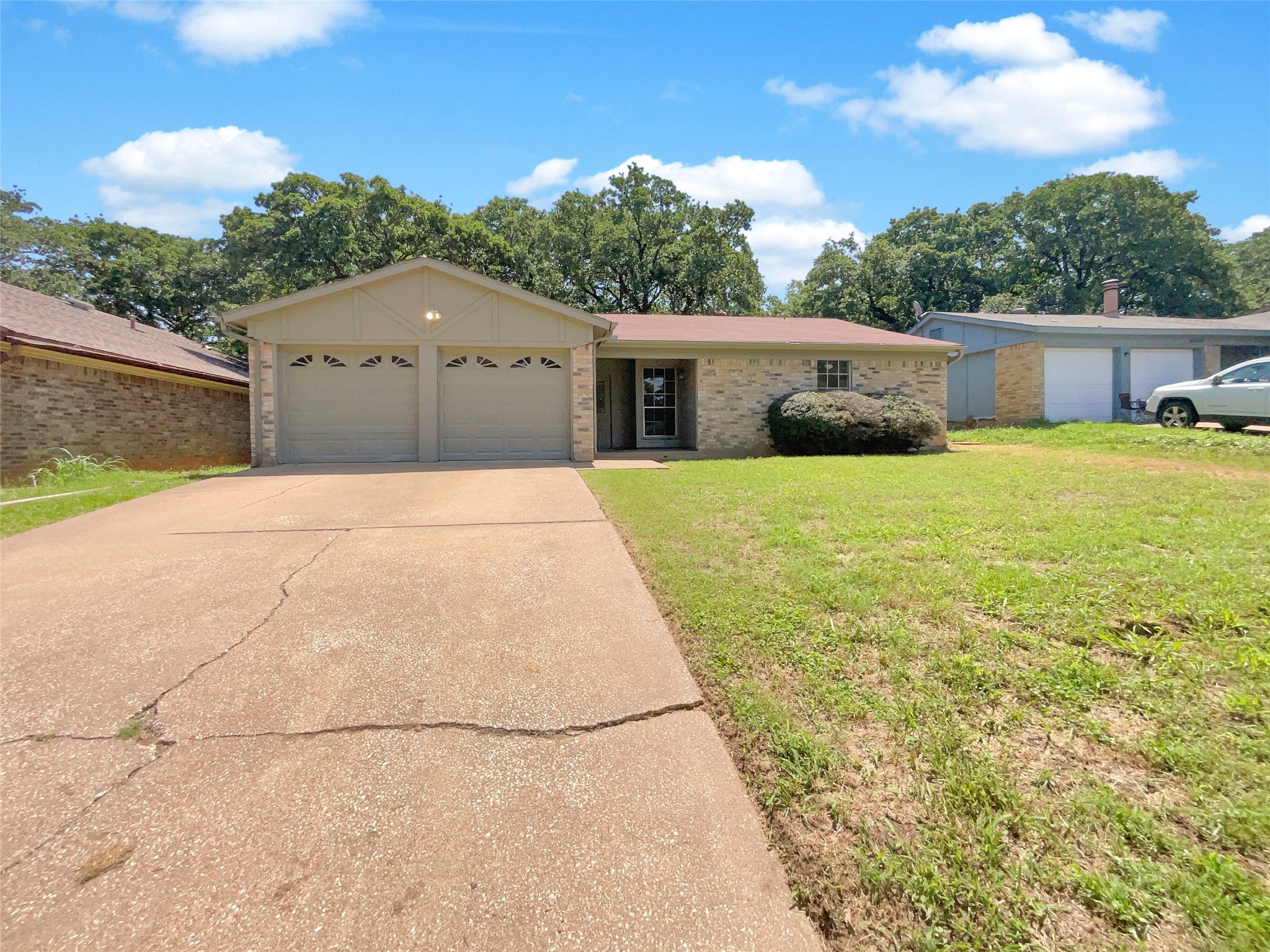 4803 Crestmont Court Arlington TX 76017