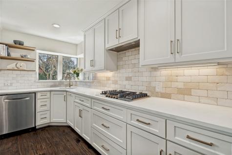 6419 Embers Road Dallas TX 75248