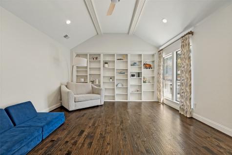 6419 Embers Road Dallas TX 75248