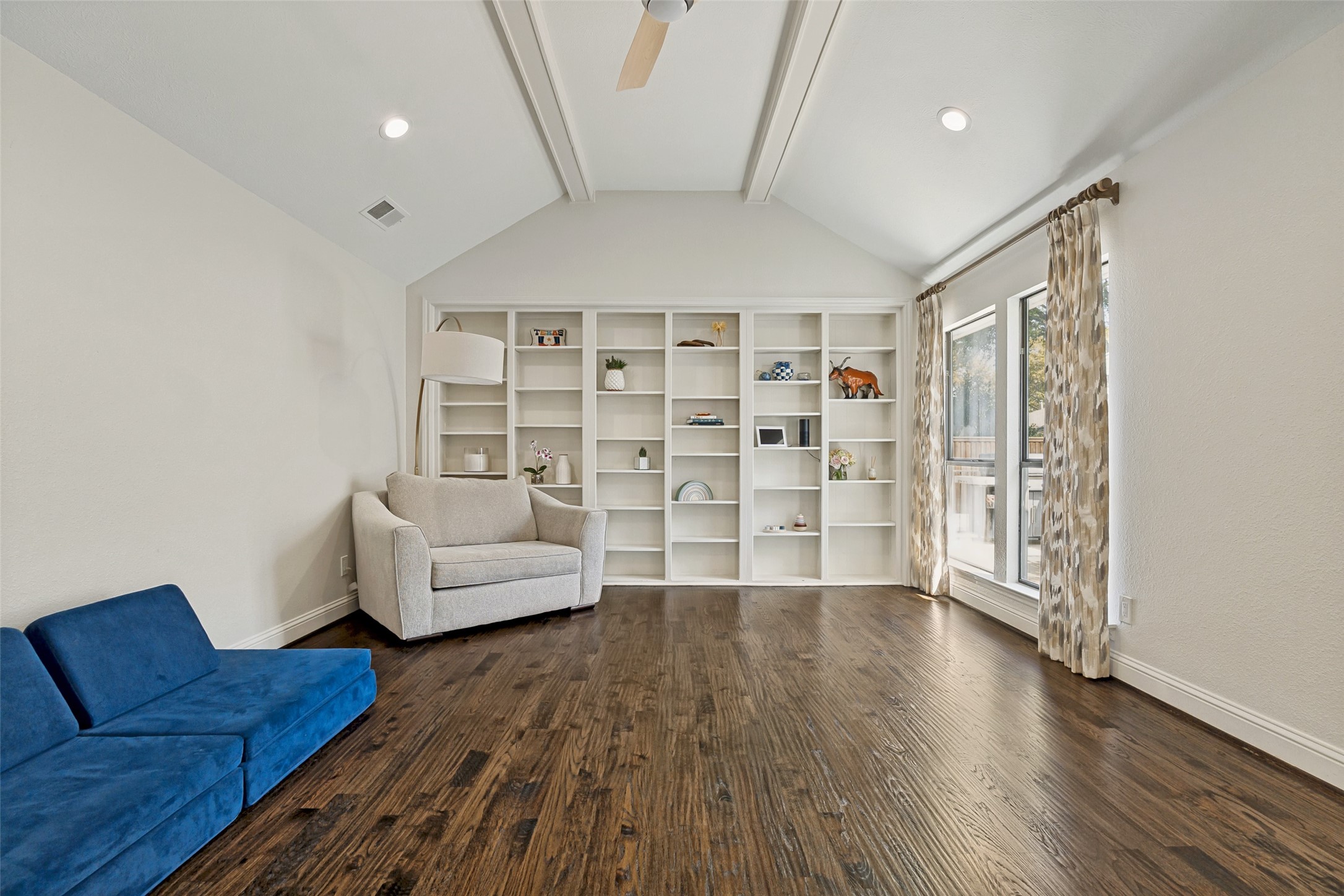 6419 Embers Road Dallas TX 75248
