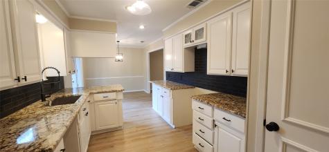 2821 Windy Drive Commerce TX 75428