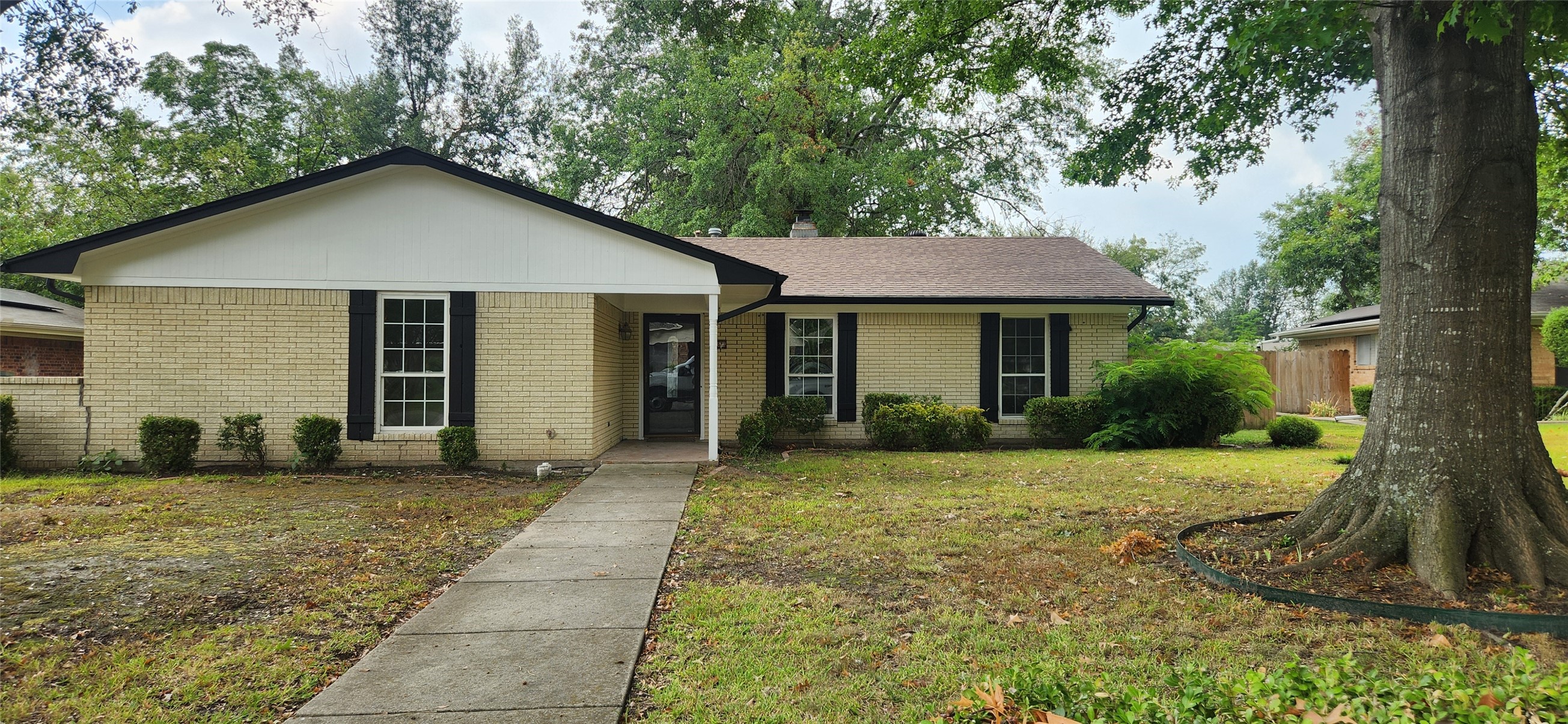 2821 Windy Drive Commerce TX 75428