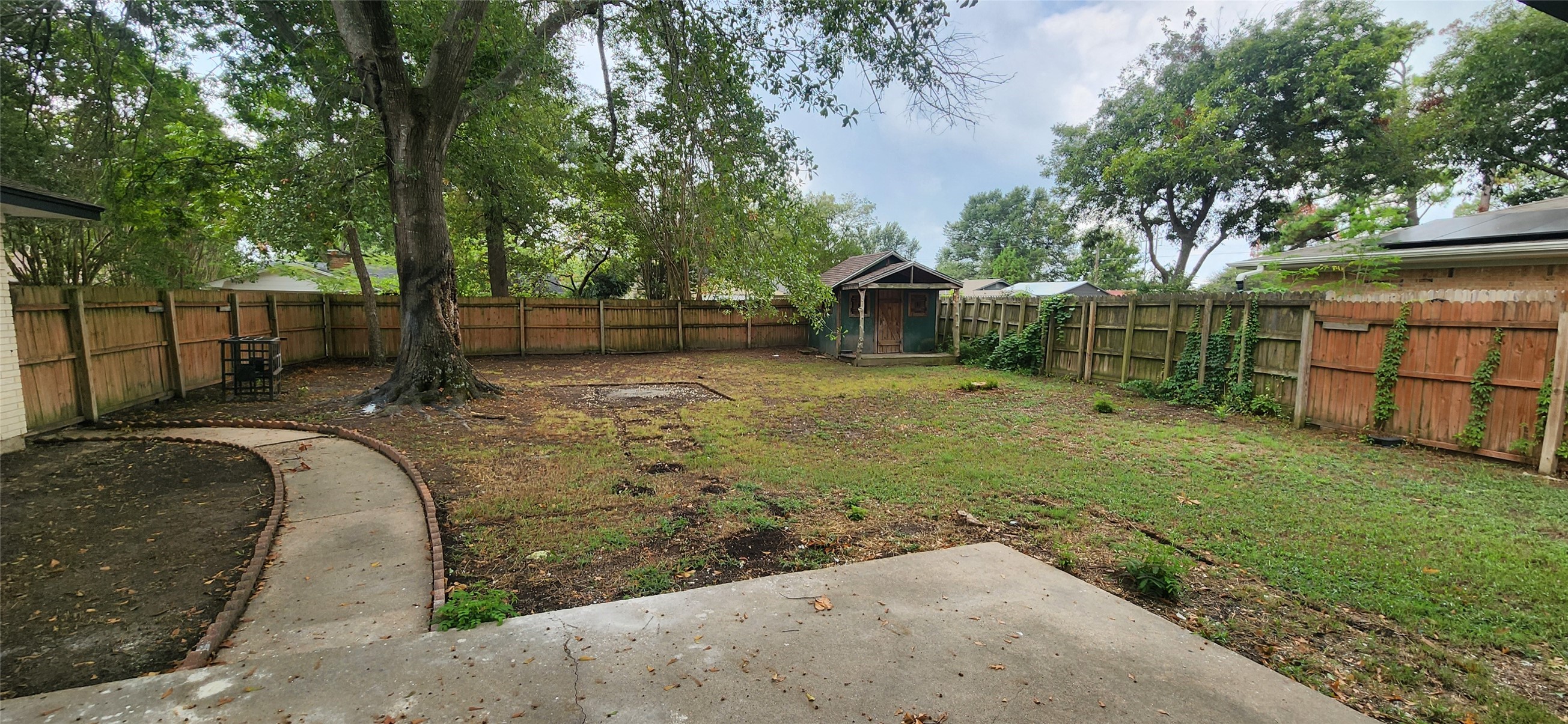 2821 Windy Drive Commerce TX 75428