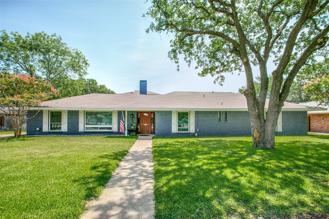 1516 Green Oaks Drive Irving TX 75061