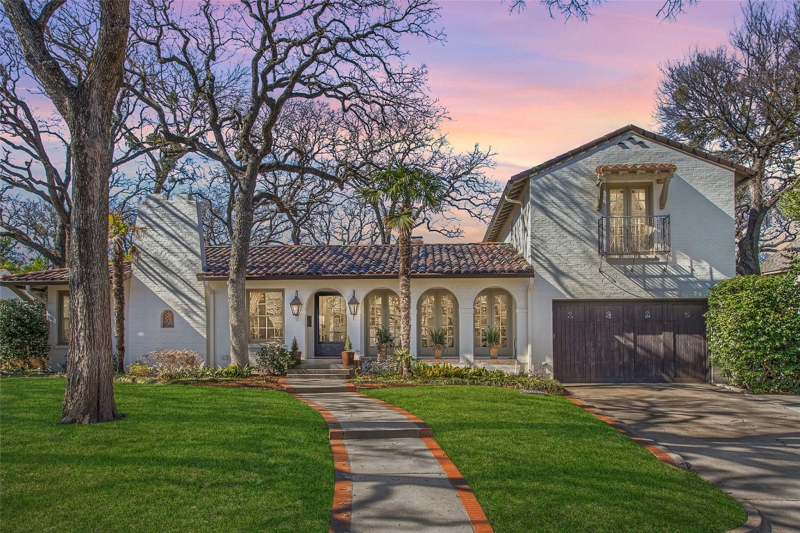 505 Eastwood Avenue Fort Worth TX 76107