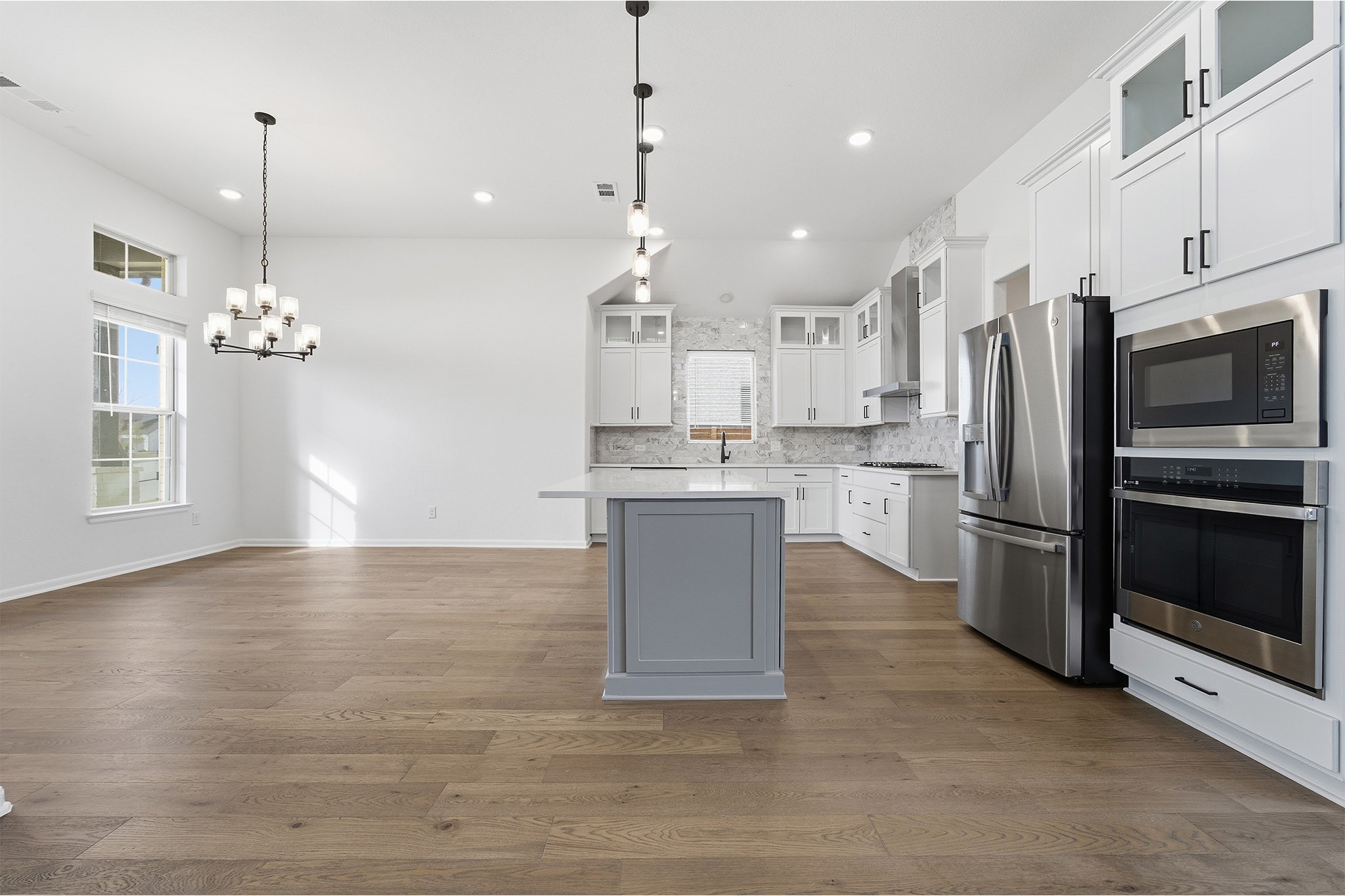 1717 Blossom Trail Mesquite TX 75181