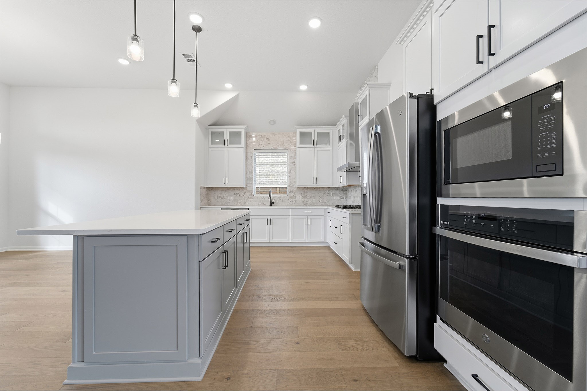 1717 Blossom Trail Mesquite TX 75181