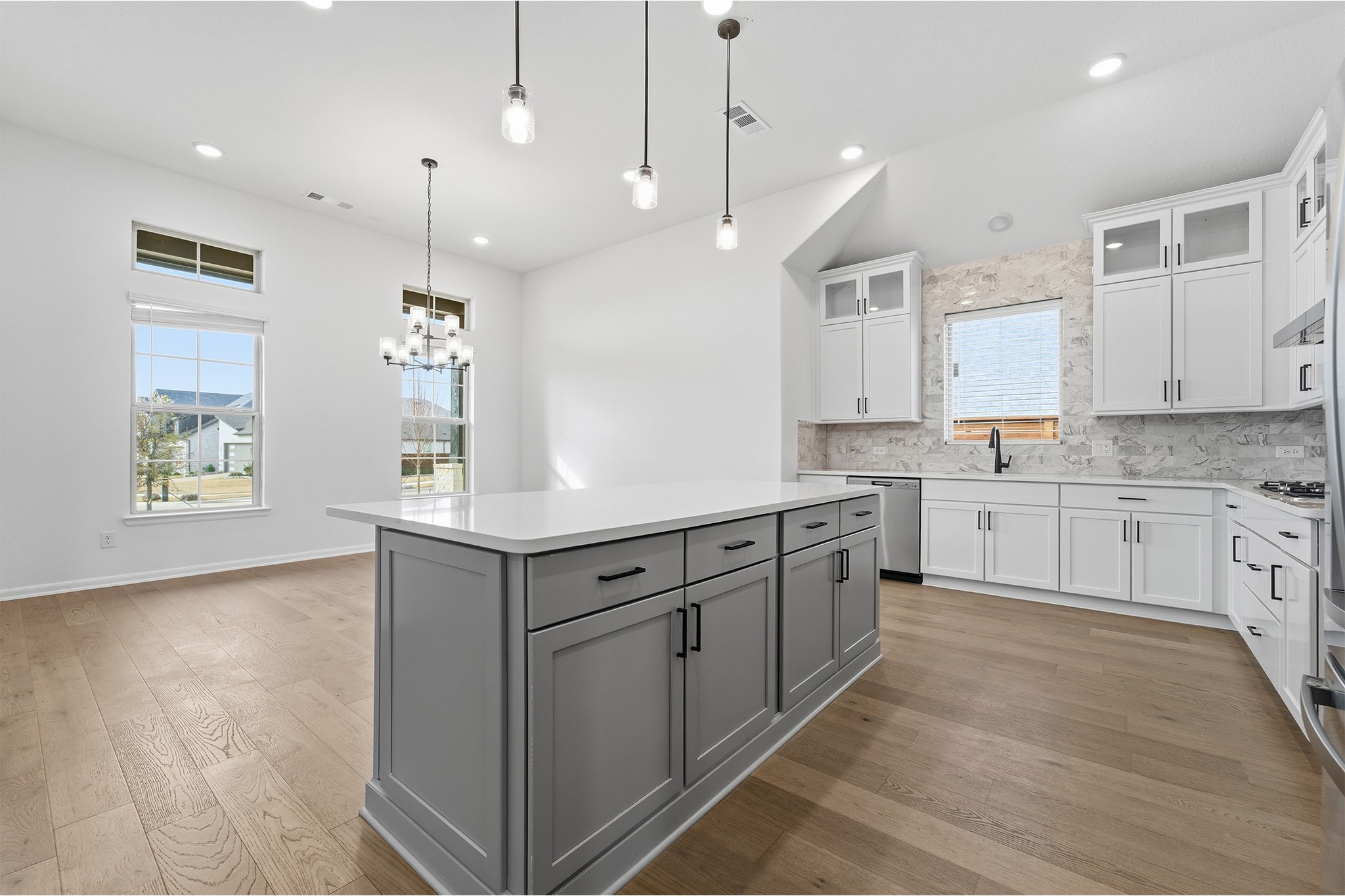 1717 Blossom Trail Mesquite TX 75181