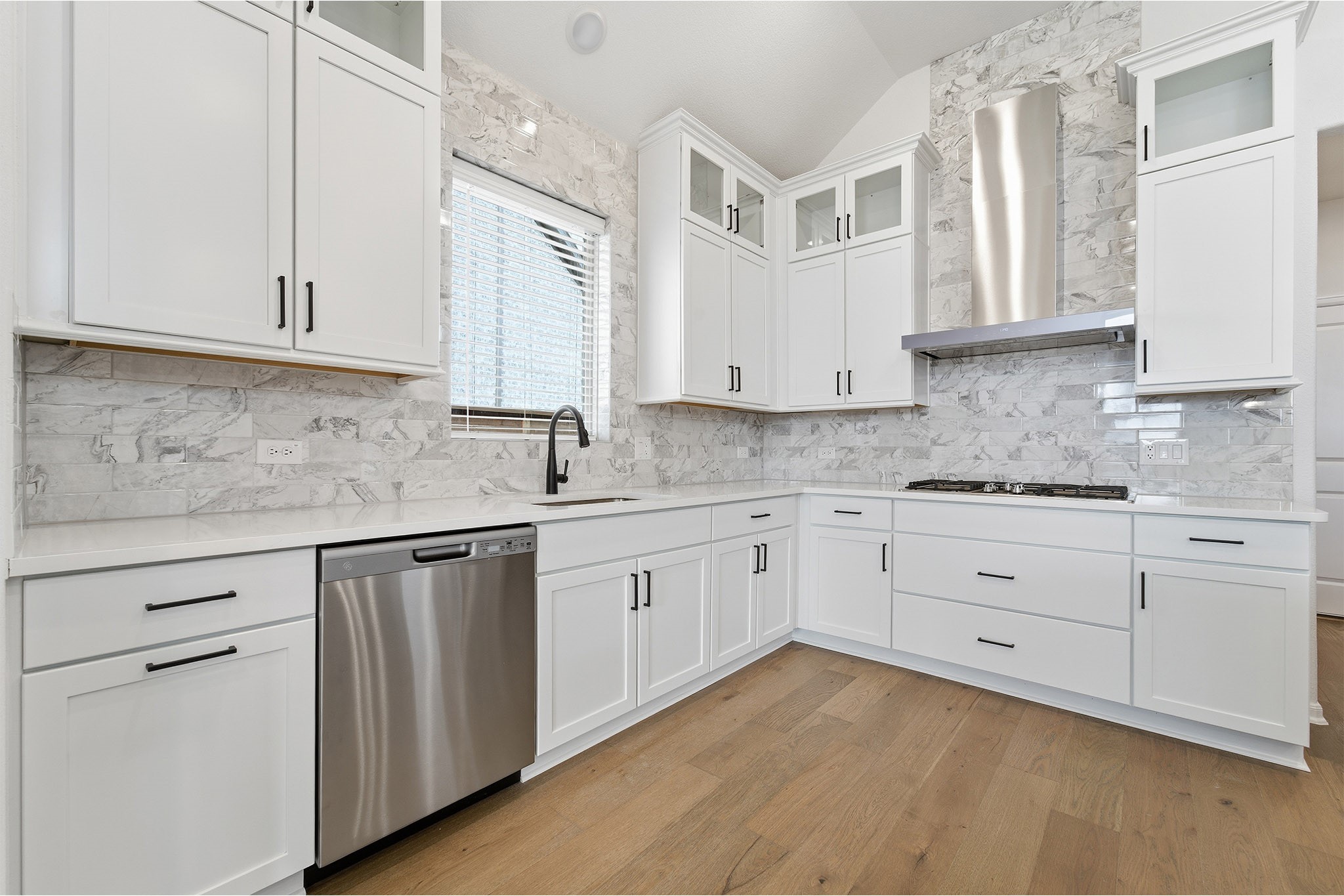 1717 Blossom Trail Mesquite TX 75181