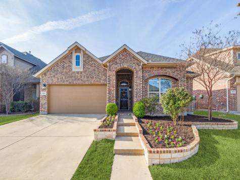 1805 Mcgee Avenue Argyle TX 76226