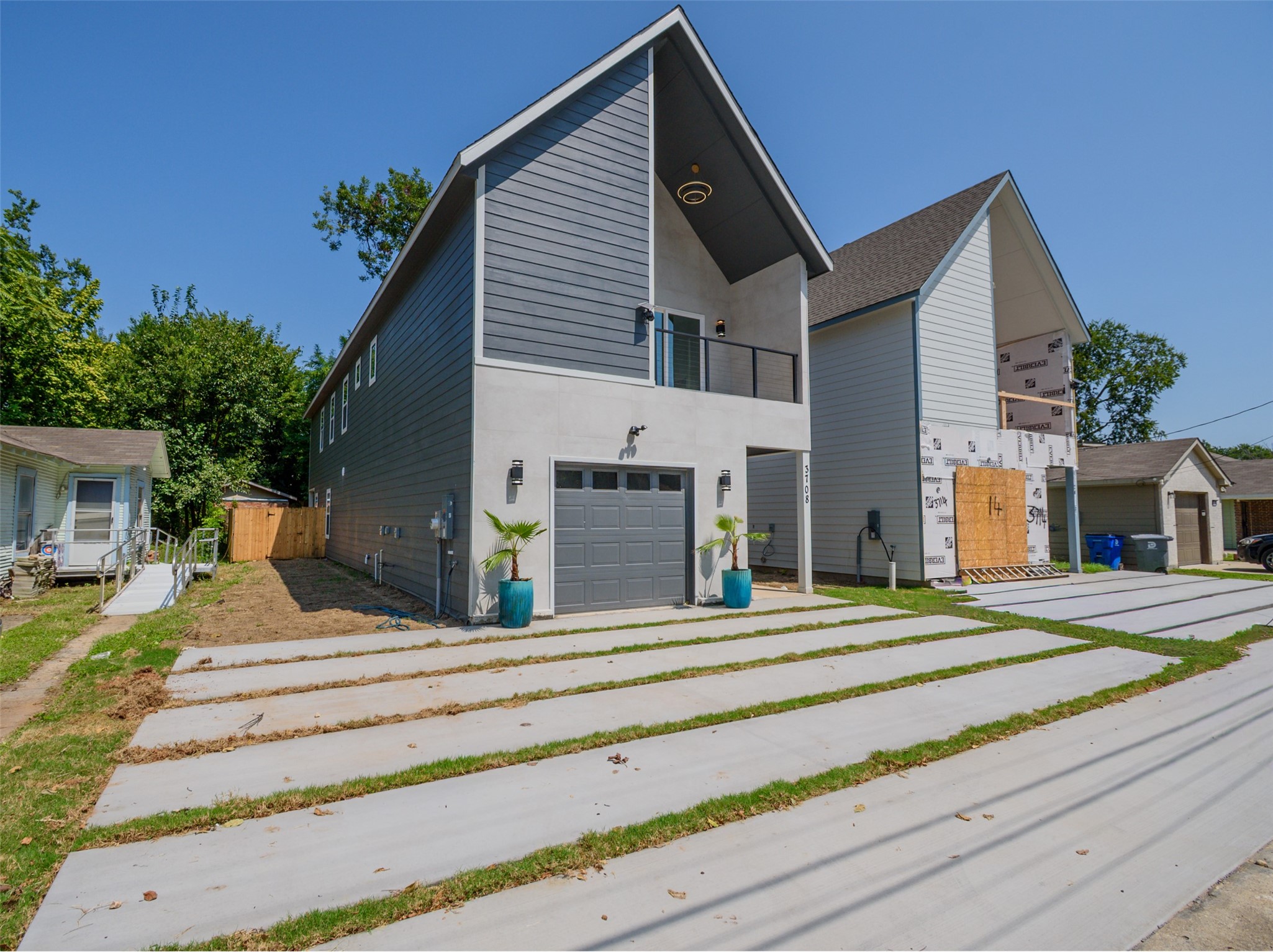 3708 Atlanta Street Dallas TX 75215