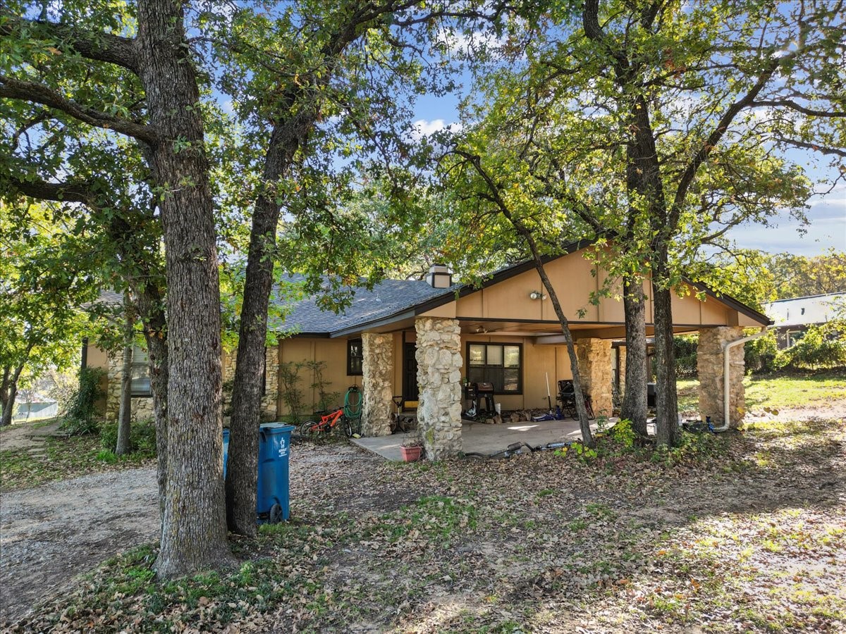 8123 Hilltop Road Argyle TX 76226